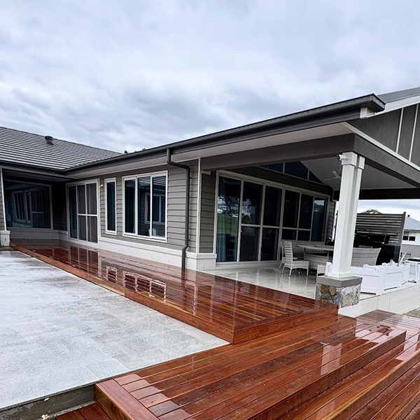 Random Lengths Spotted Gum 135 X 19mm Decking