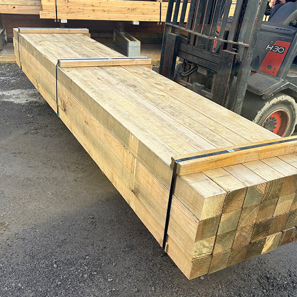 Treated Pine Premium Wet Sawn Post H4 100 X 100mm